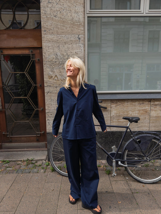 Sofie er 170 cm høj og bruger størrelse M.