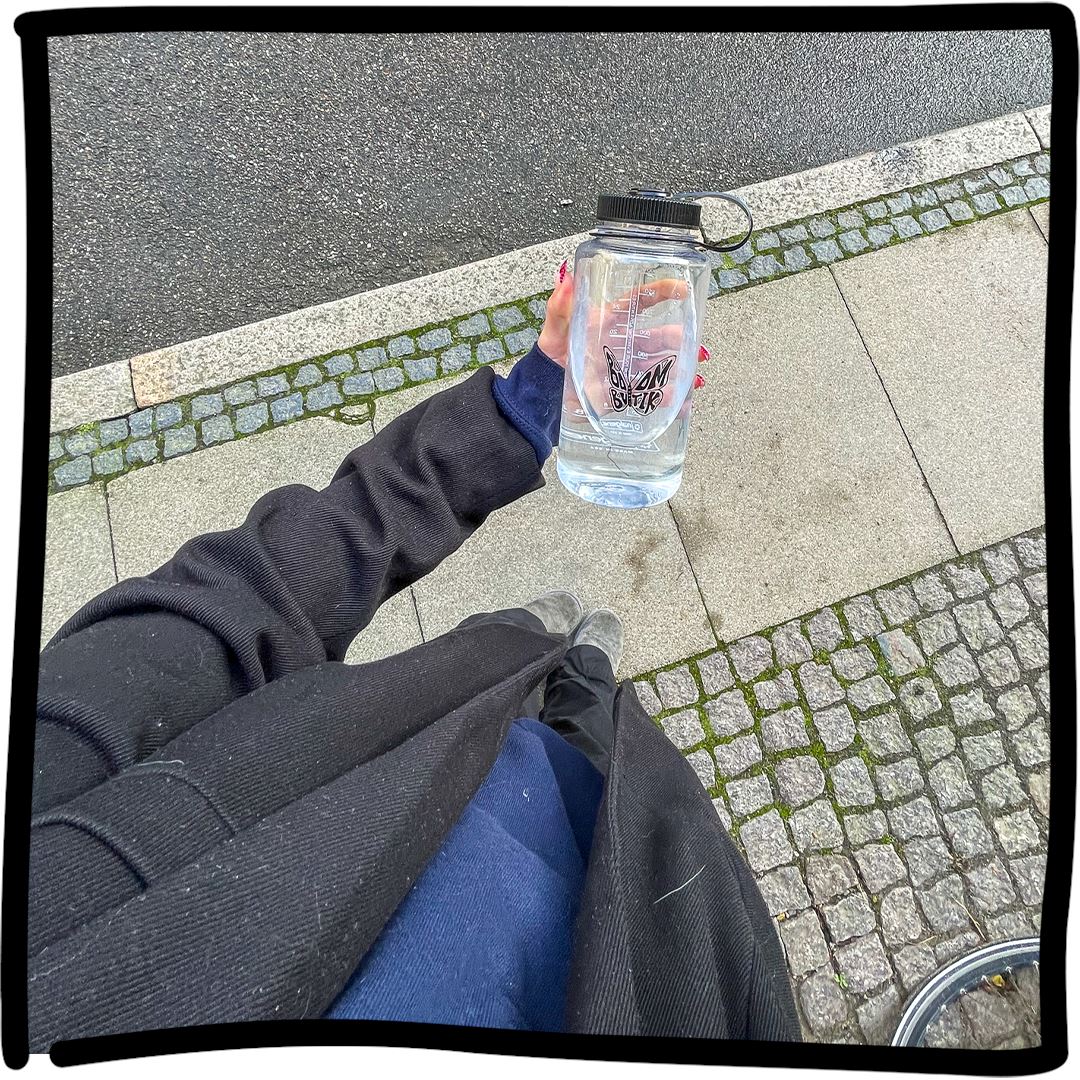 | transparent