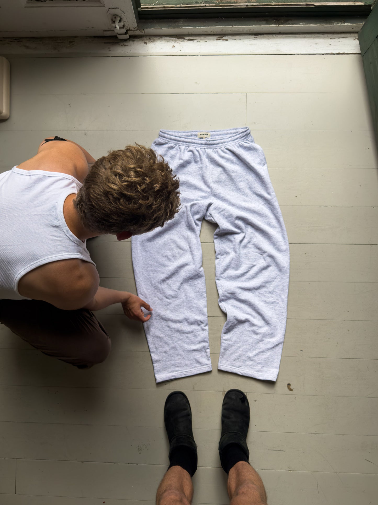 Grå joggingbukser uden elastik. Kh Boom | uden grå