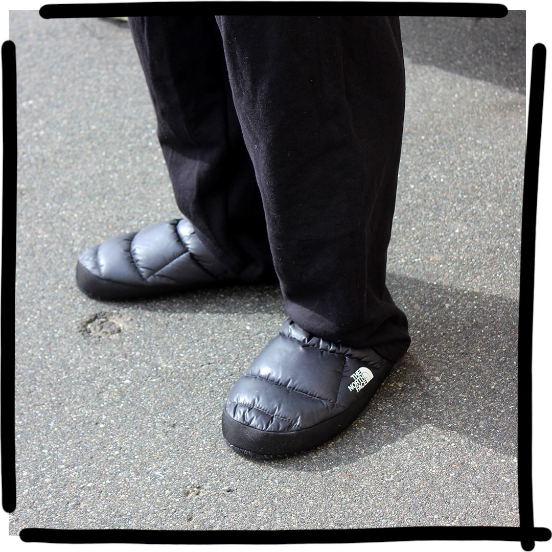 | uden sort