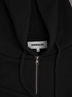 Hoodie med lynlås. Kh Boom | sort