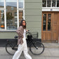 Katja er 170 cm høj og bruger størrelse M. | hvid