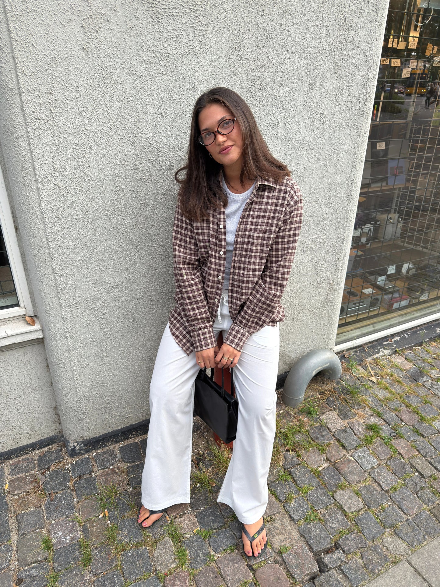 Katja er 170 cm høj og bruger størrelse M. | hvid
