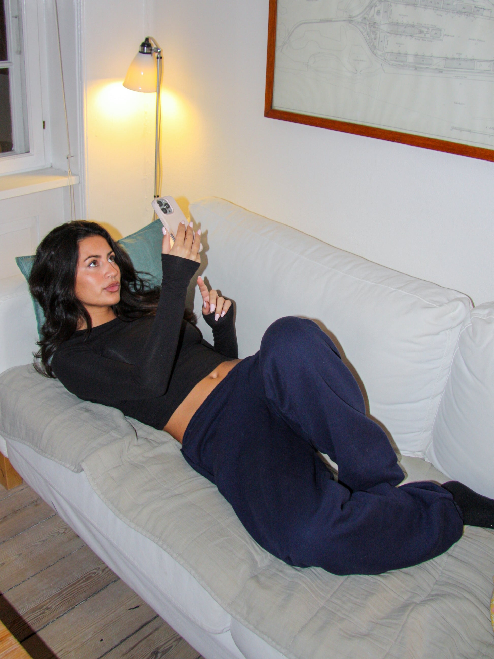 Sofie 165 cm og bruger størrelse S. | med mørkeblå