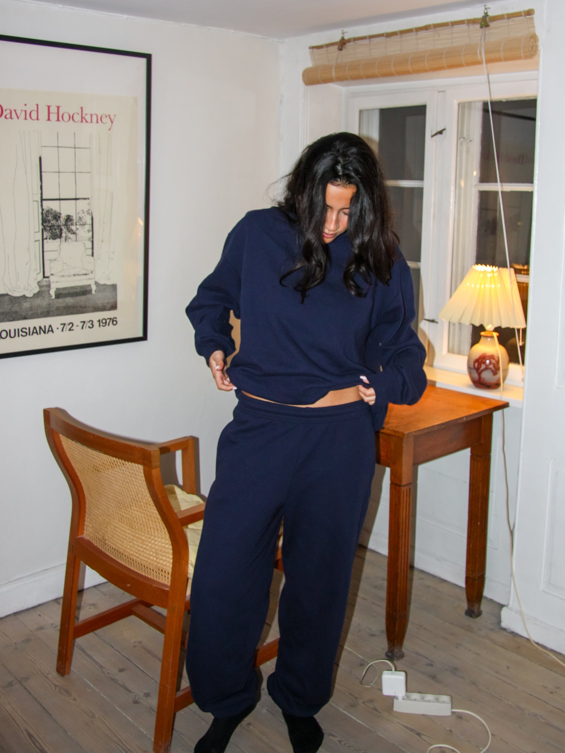 Sofie er 165 cm høj og bruger størrelse S.  | mørkeblå