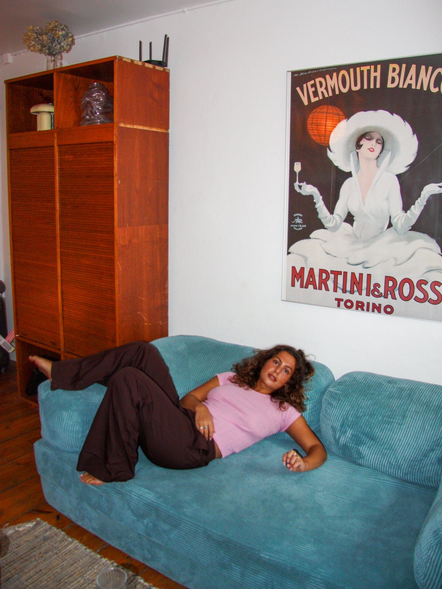 Anna er 175 cm høj og bruger størrelse M. | mørkebrun