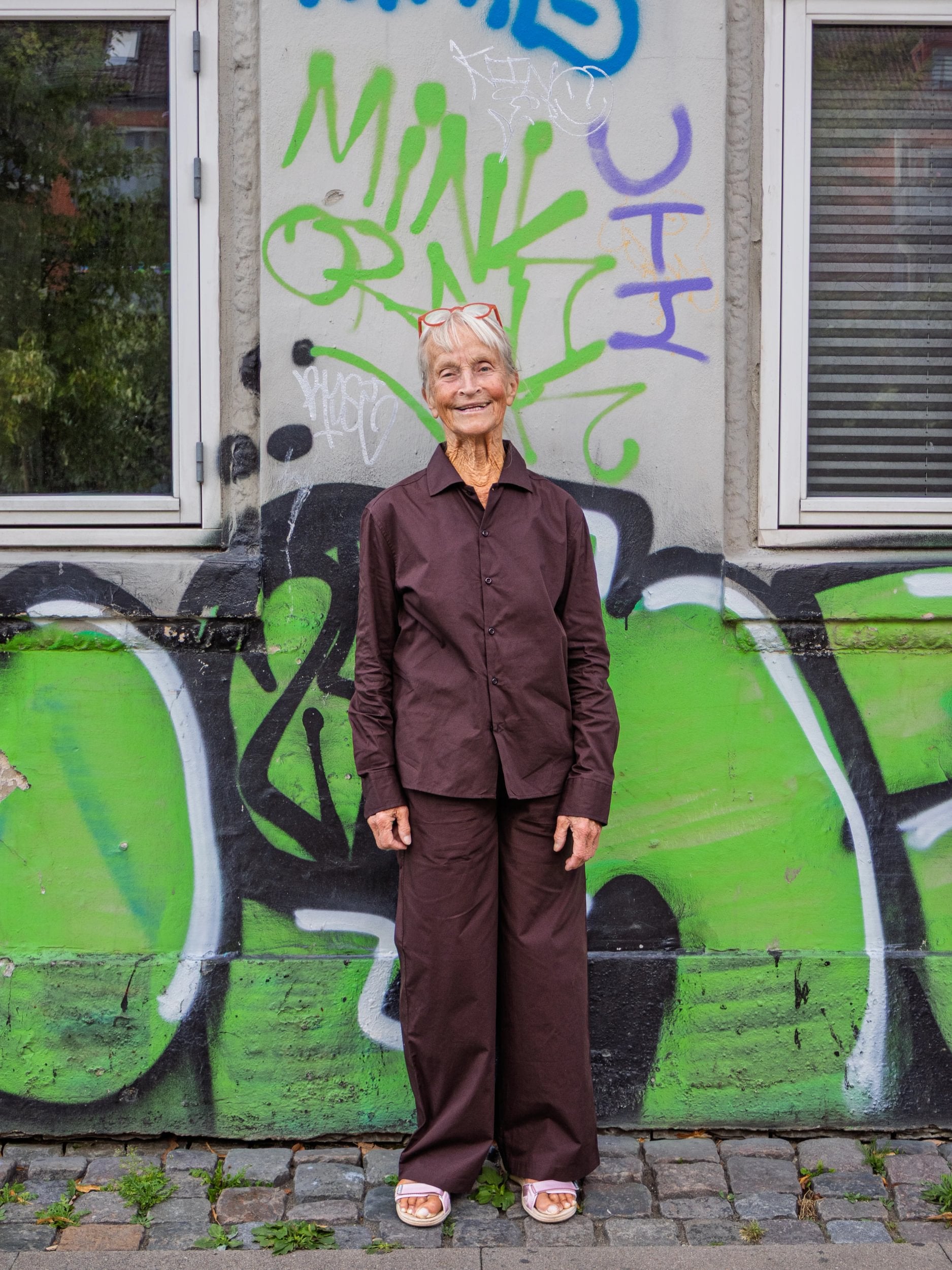 Bodil er 162 cm høj og bruger størrelse S.