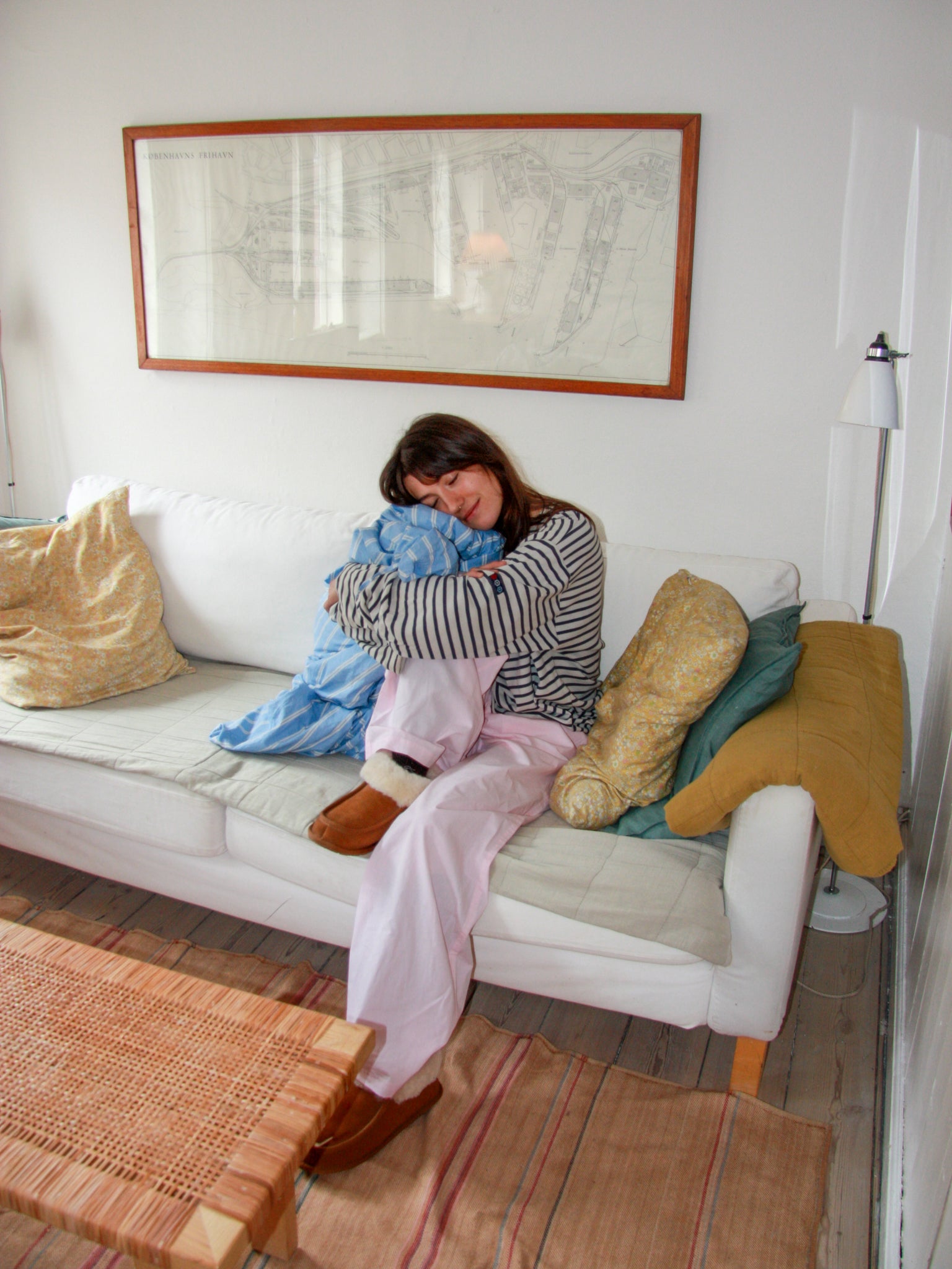 Carla er 168 cm høj og bruger størrelse M. | lyserød