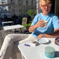 Robert er 188 cm høj og bruger størrelse M. | lyseblå