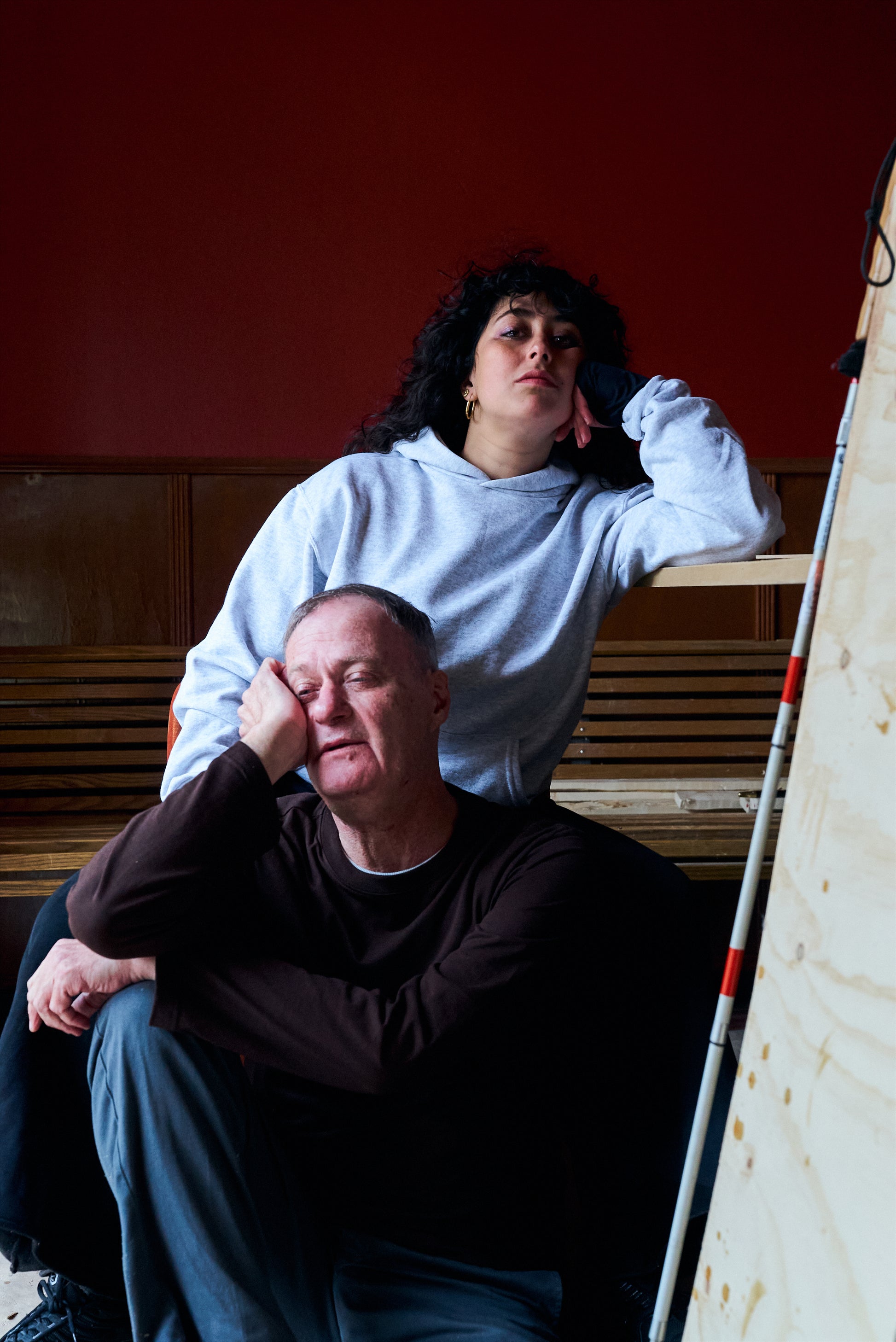 Mina er 165 cm høj og bruger størrelse 
M. | grå