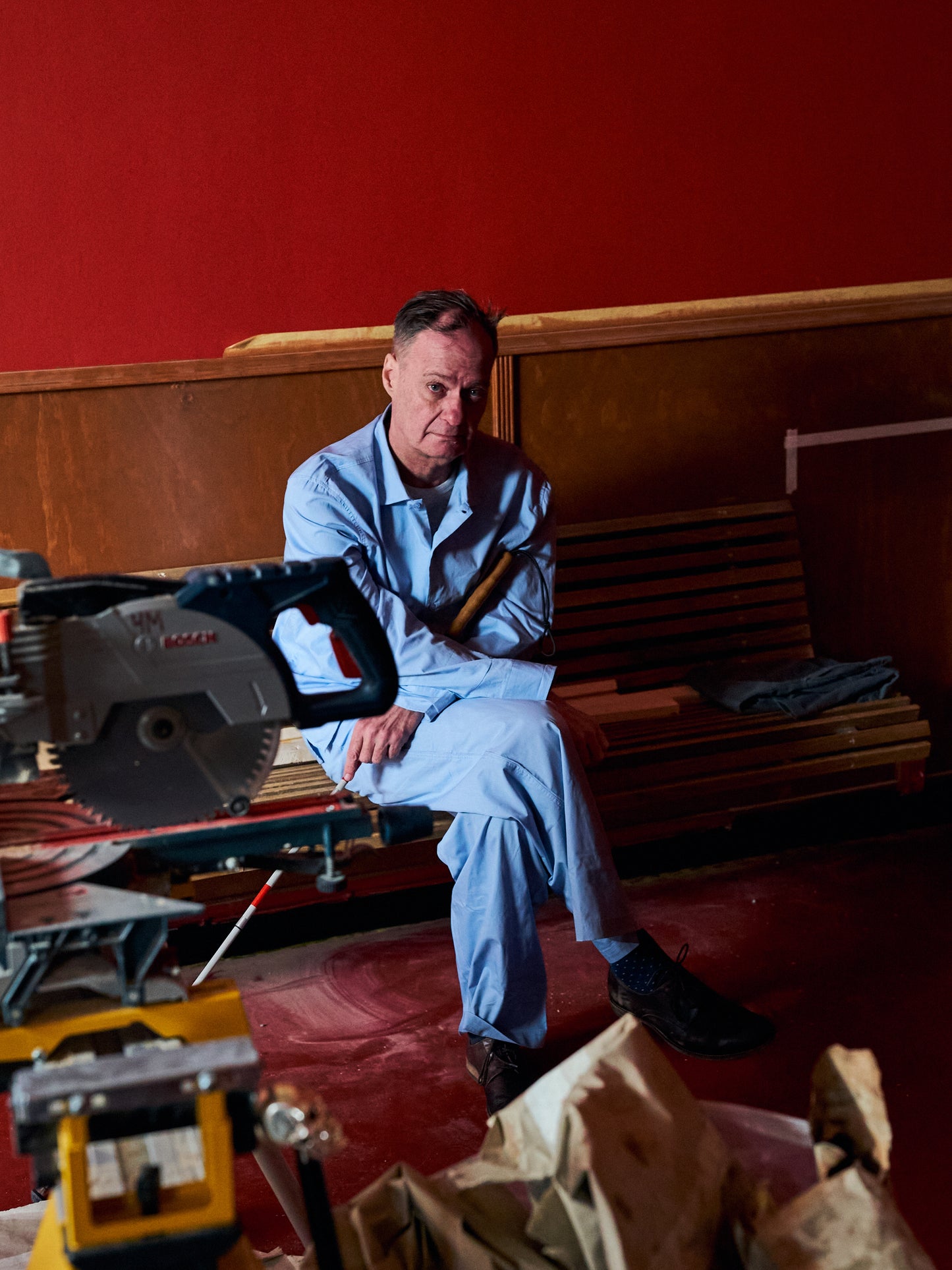 Knud er 183 cm høj og bruger størrelse L. | lyseblå