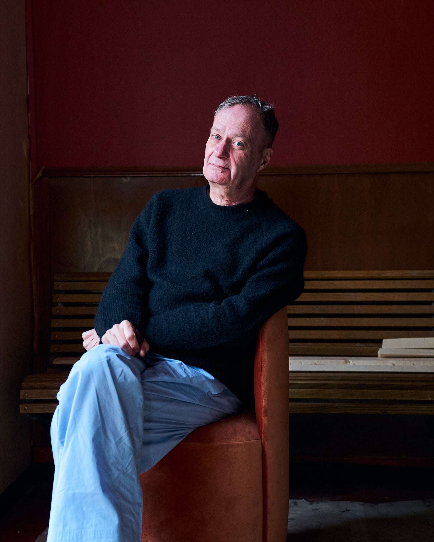 Knud er 183 cm høj og bruger størrelse L. | lyseblå