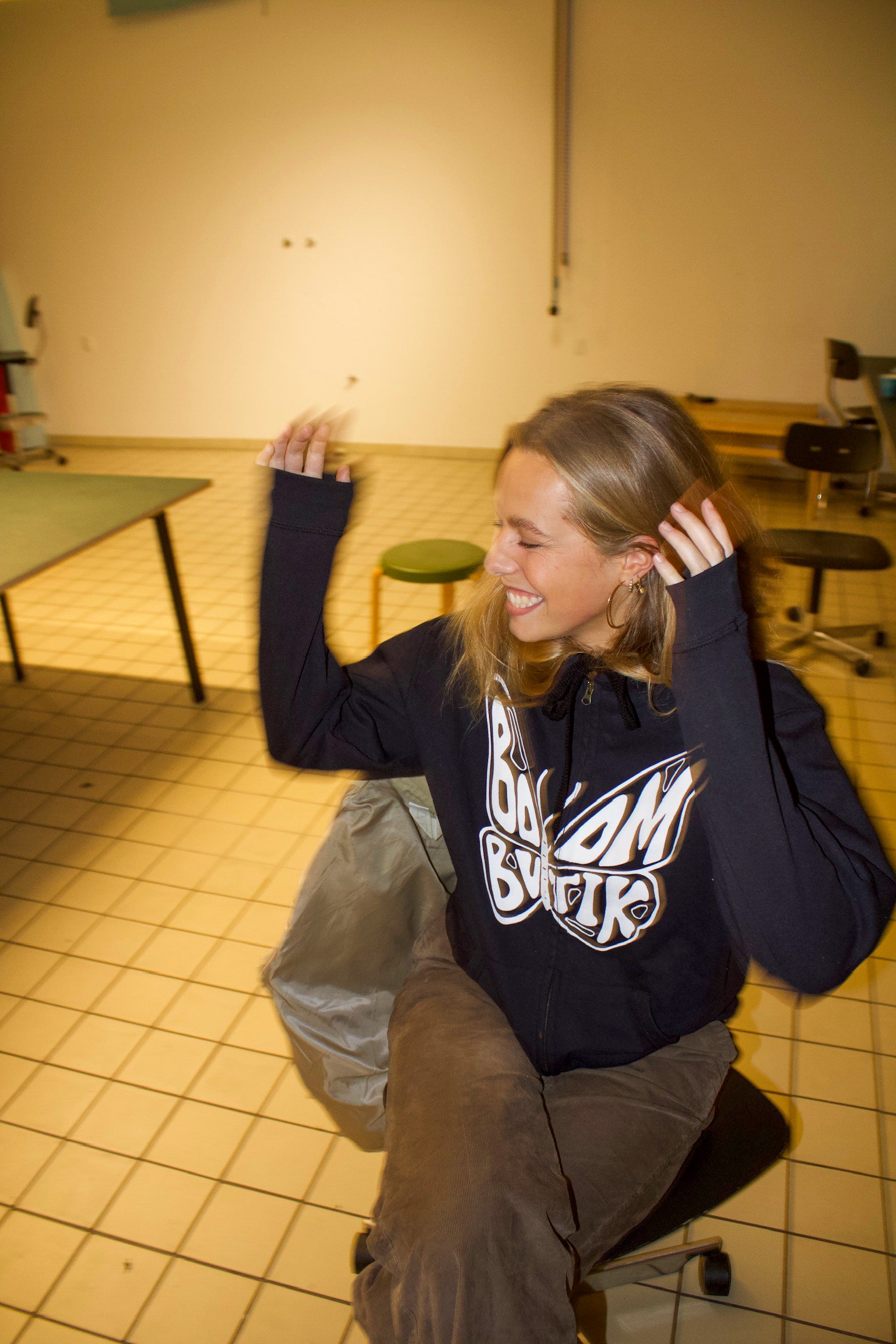 Dagmar er 173 cm høj og bruger størrelse M.