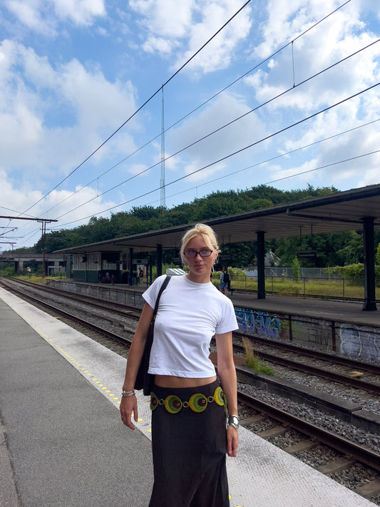 Sofia er 183 cm høj og bruger størrelse XS. | hvid