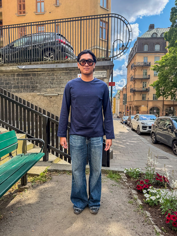 Kem er 185 cm høj og bruger størrelse L. | mørkeblå