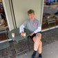 Peter er 188 cm høj og bruger størrelse L. | hvid